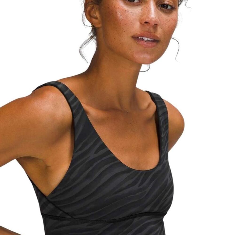 Lululemon Align Reversible Bra *Light Support, A/B Cups in Black / Le Tigre Camo